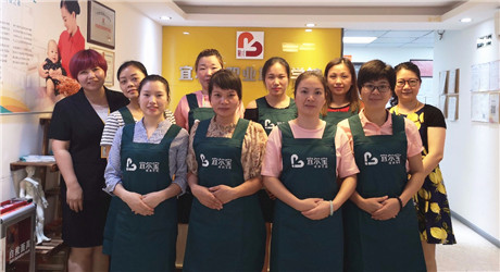 月嫂育嬰師培訓(xùn)哪家好_月嫂育嬰師培訓(xùn)哪家更好